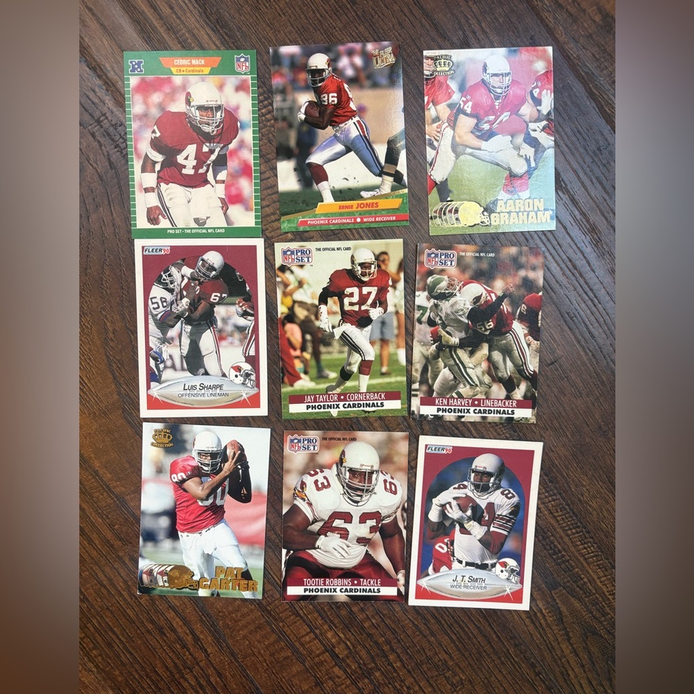 Lot of nine Arizona Cardinals 1990s Football Trading Card Collection